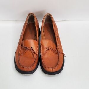 Dockers Cognac Brown Leather Loafers Size 7.5